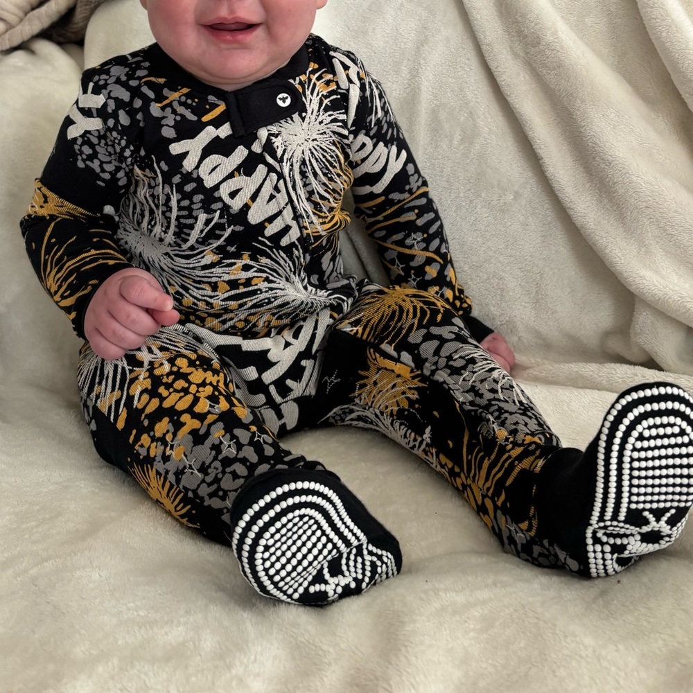 Burt’s Bees New Years Pajamas